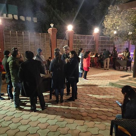The Oaktree House Hotel Shimla Bagian luar foto