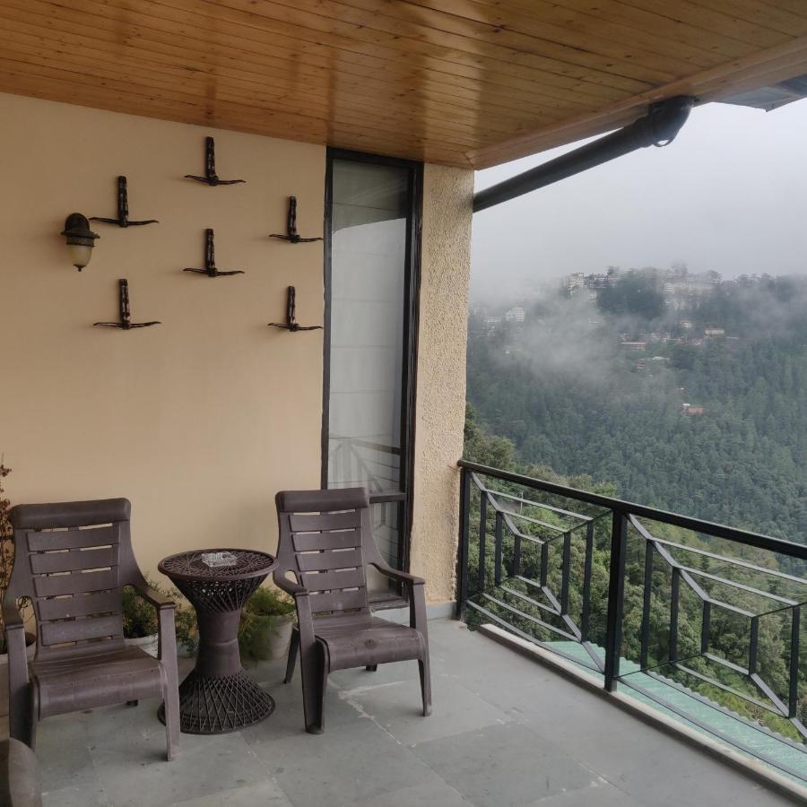 The Oaktree House Hotel Shimla Bagian luar foto