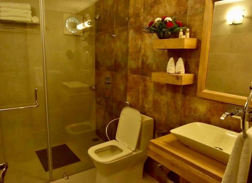 The Oaktree House Hotel Shimla Bagian luar foto