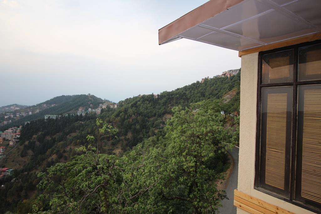 The Oaktree House Hotel Shimla Bagian luar foto