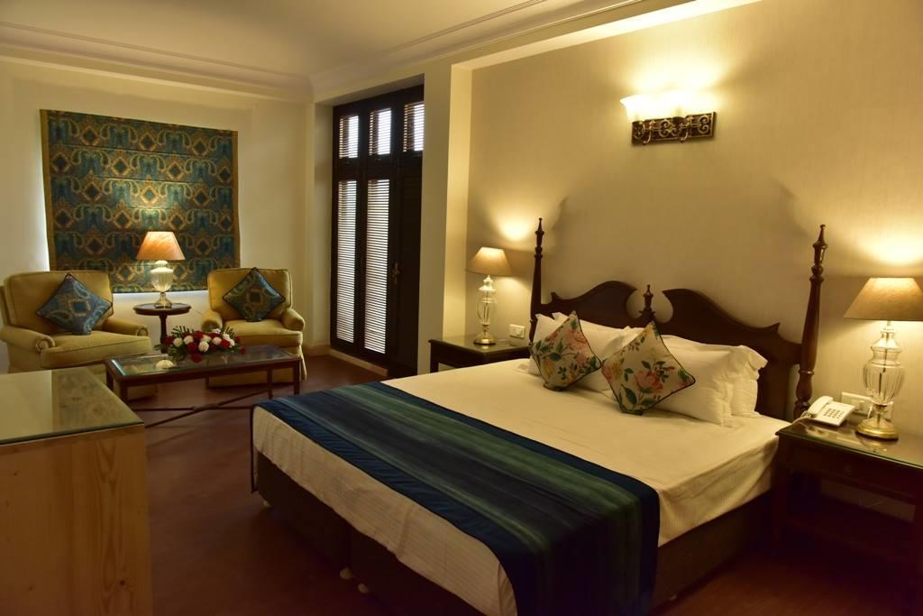 The Oaktree House Hotel Shimla Bagian luar foto