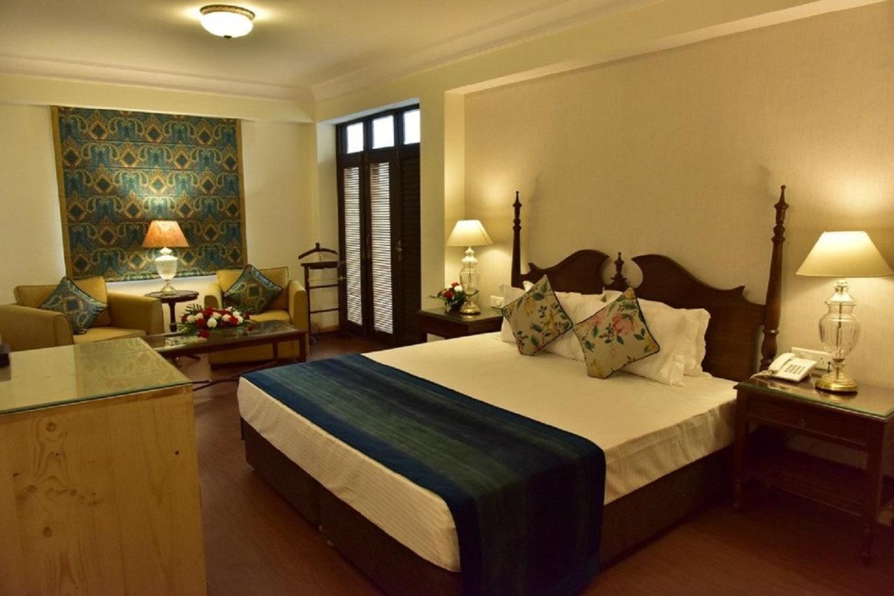 The Oaktree House Hotel Shimla Bagian luar foto